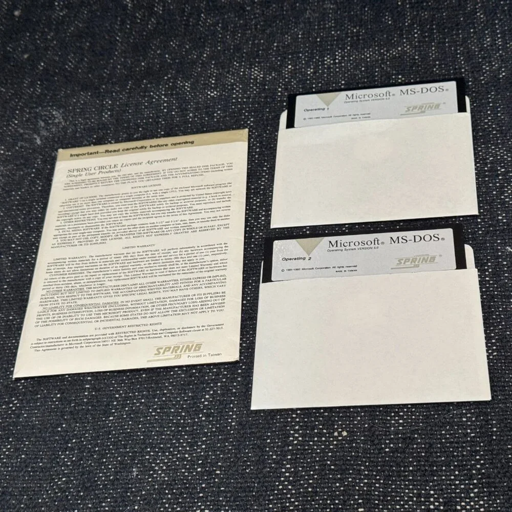 Microsoft MS-DOS 5.0 Box Set, 5 1/4 Floppy Disks with Book, Circa 1991